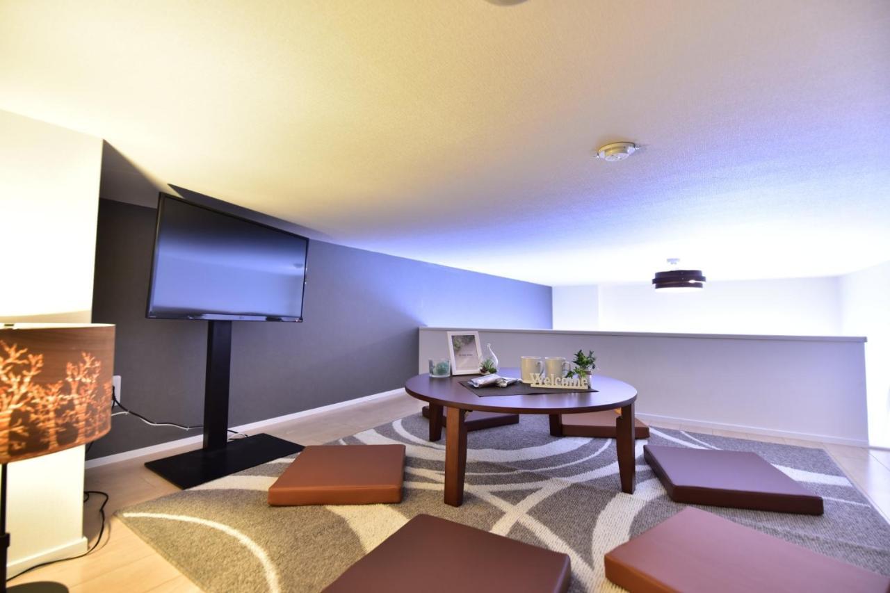 モノトーン難波 Apartamento Osaca Exterior foto