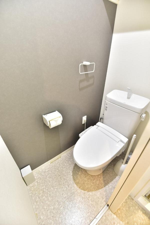 モノトーン難波 Apartamento Osaca Exterior foto